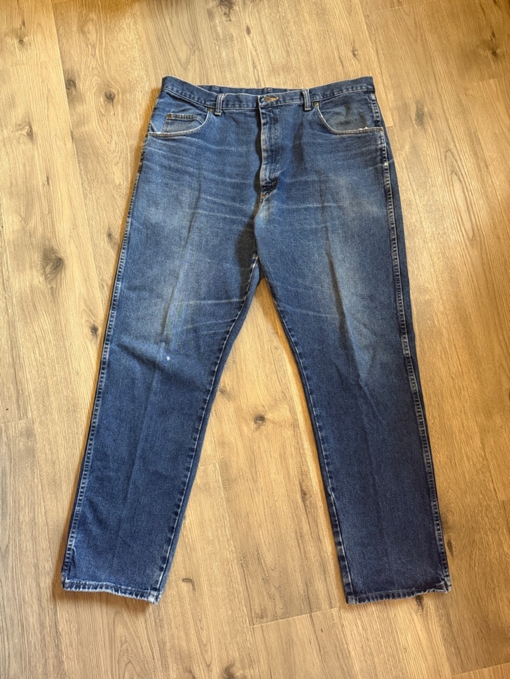 Relaxed Fit Men's Indigo Blue Denim Jeans